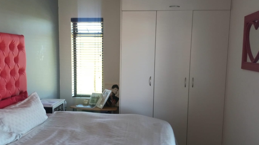 2 Bedroom Property for Sale in Kidds Beach Eastern Cape
